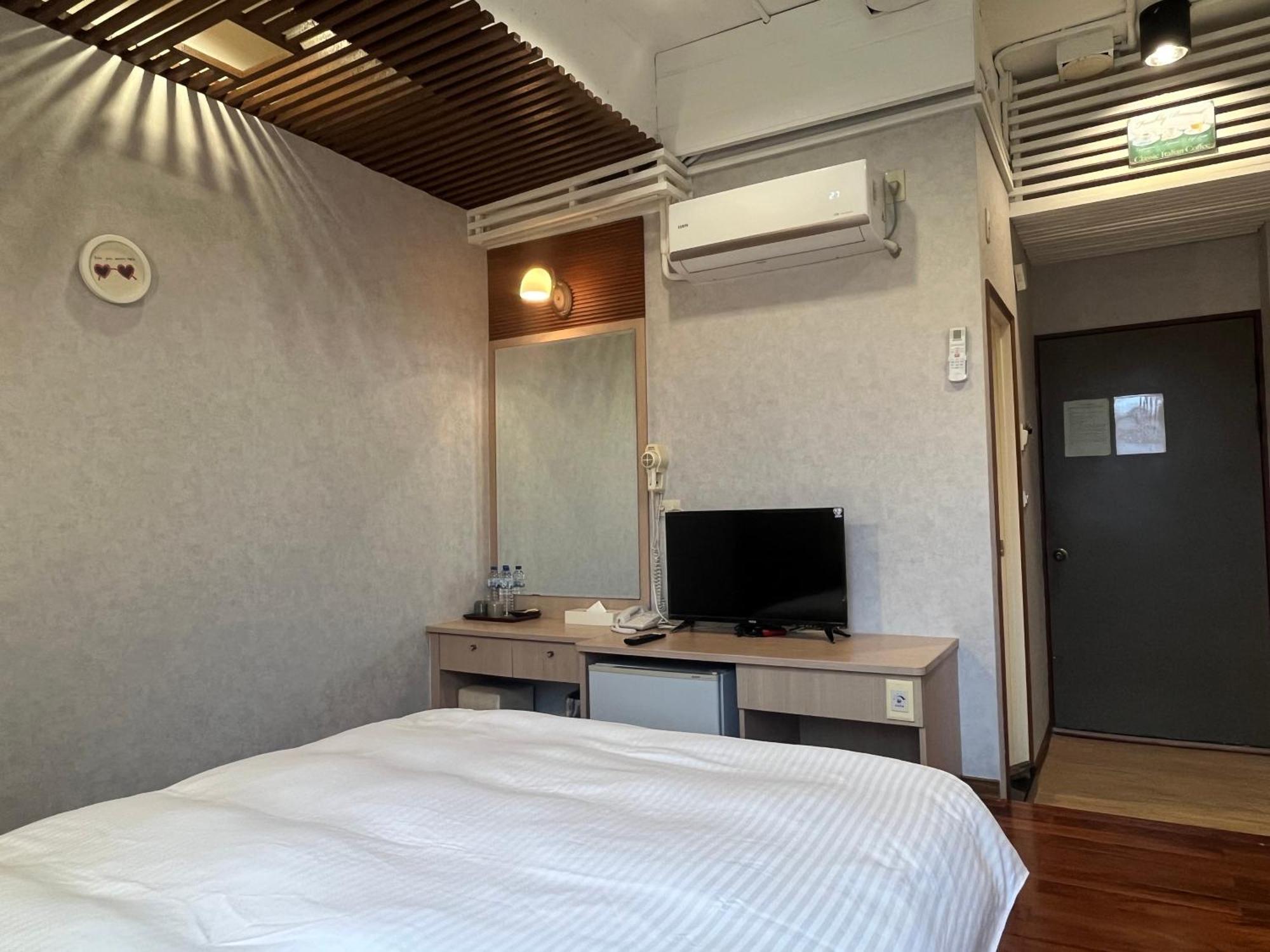 Xiu Shui Hotel Jücsi Kültér fotó
