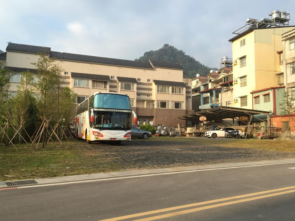 Xiu Shui Hotel Jücsi Kültér fotó